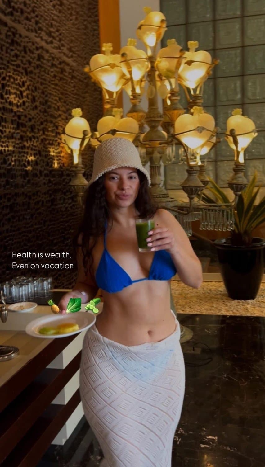 IRL thick Latina keeps us going