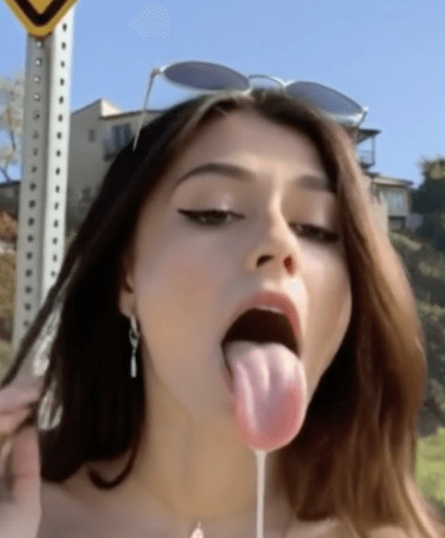 Teaser Content Of Rachel Brockman See Full Content In Premium Galleries $10 In Link In Bio