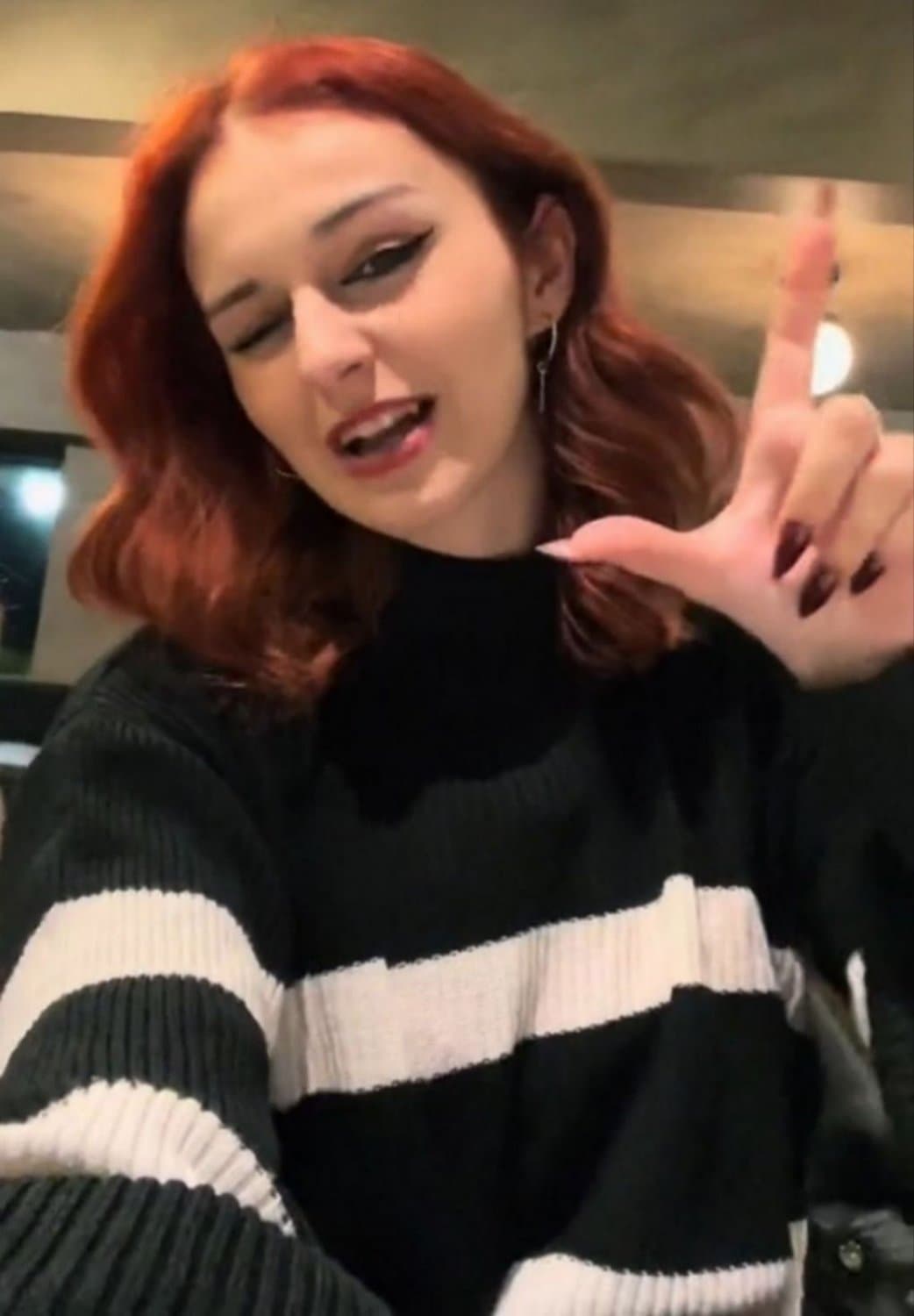 horny coworker wanted to share jasmin 21 because she is made for big cocks