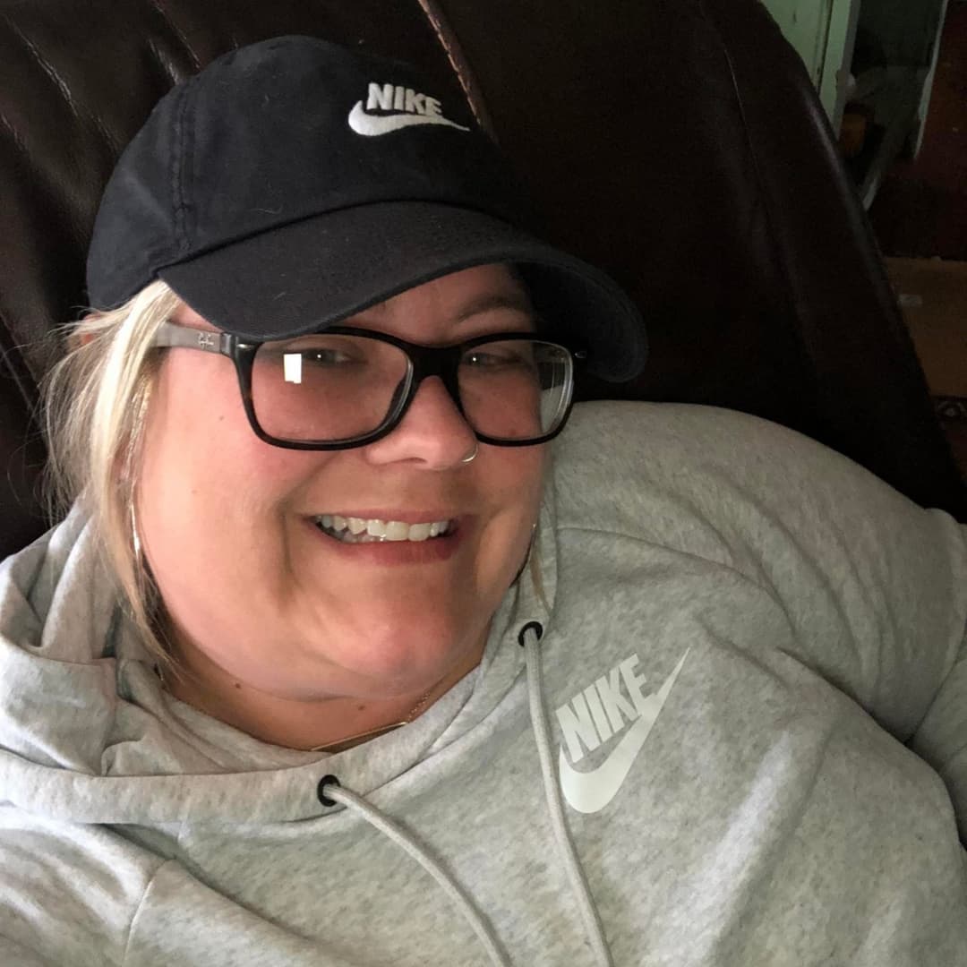 Well Gracie fits my channel theme so here she is showing her tits for G G W and her current looks