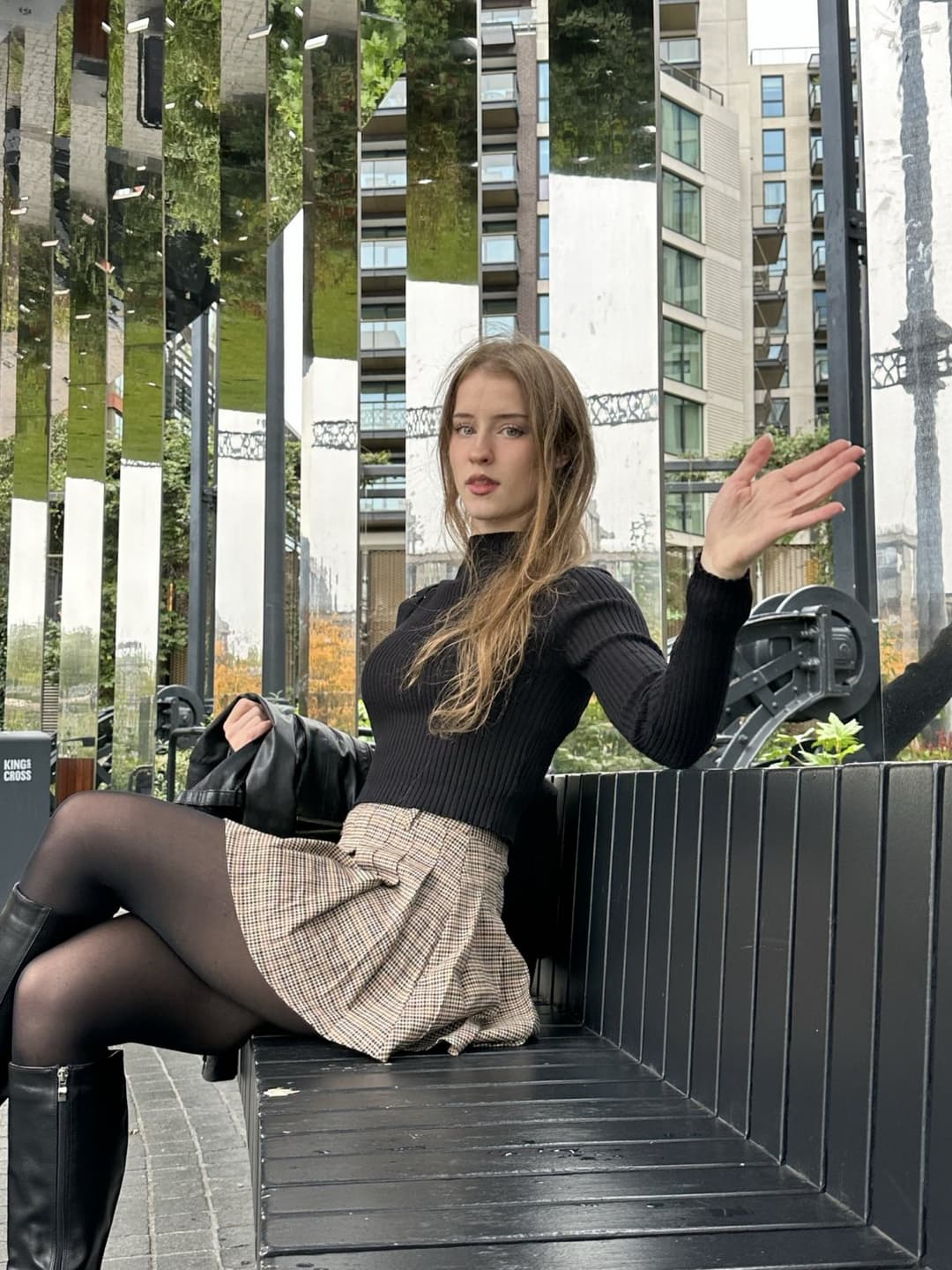 Mira Szalma pretty , stunning fotos... Mira very sexy !!!