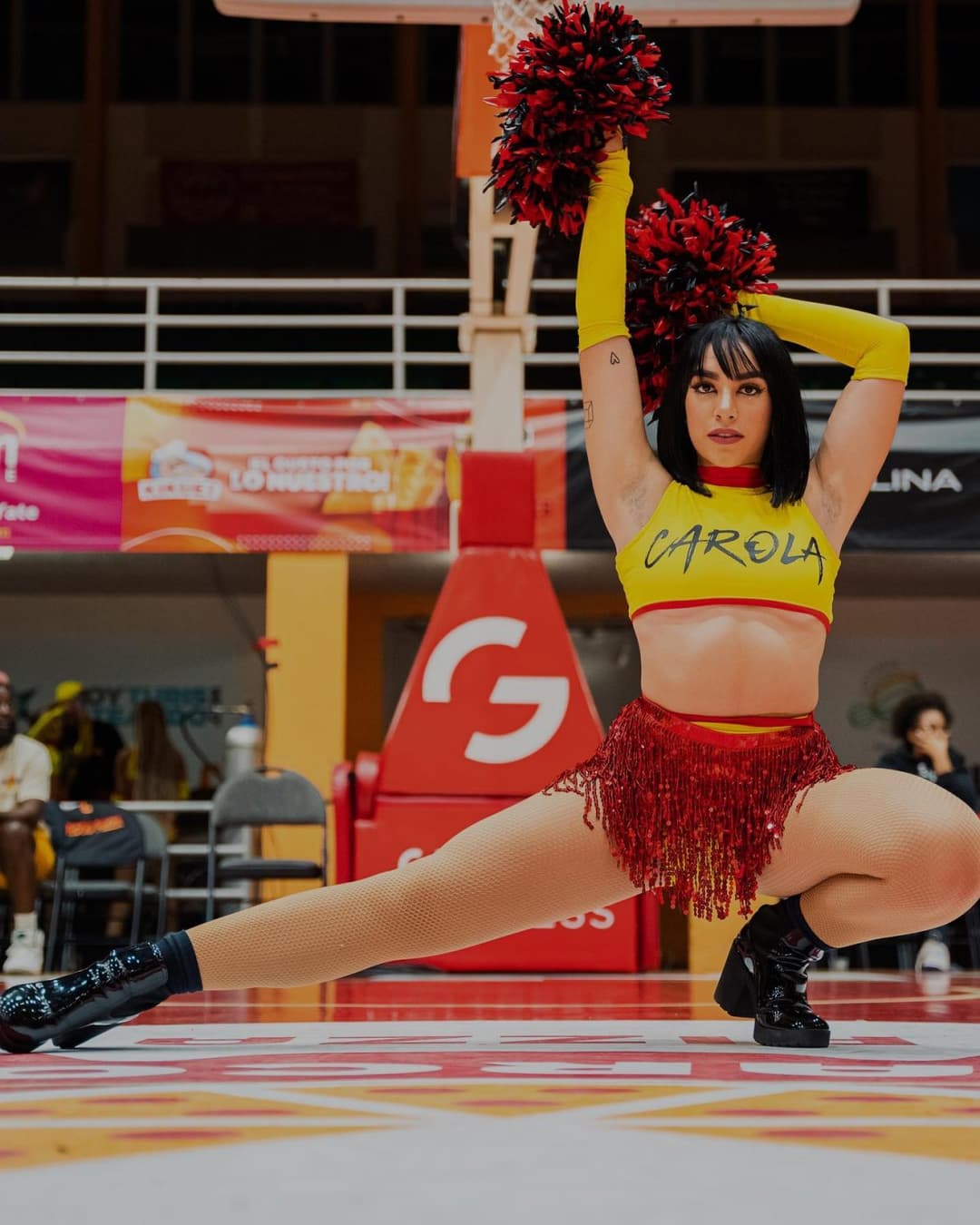 Click to view full size Trib her in all ways (Yulissa)