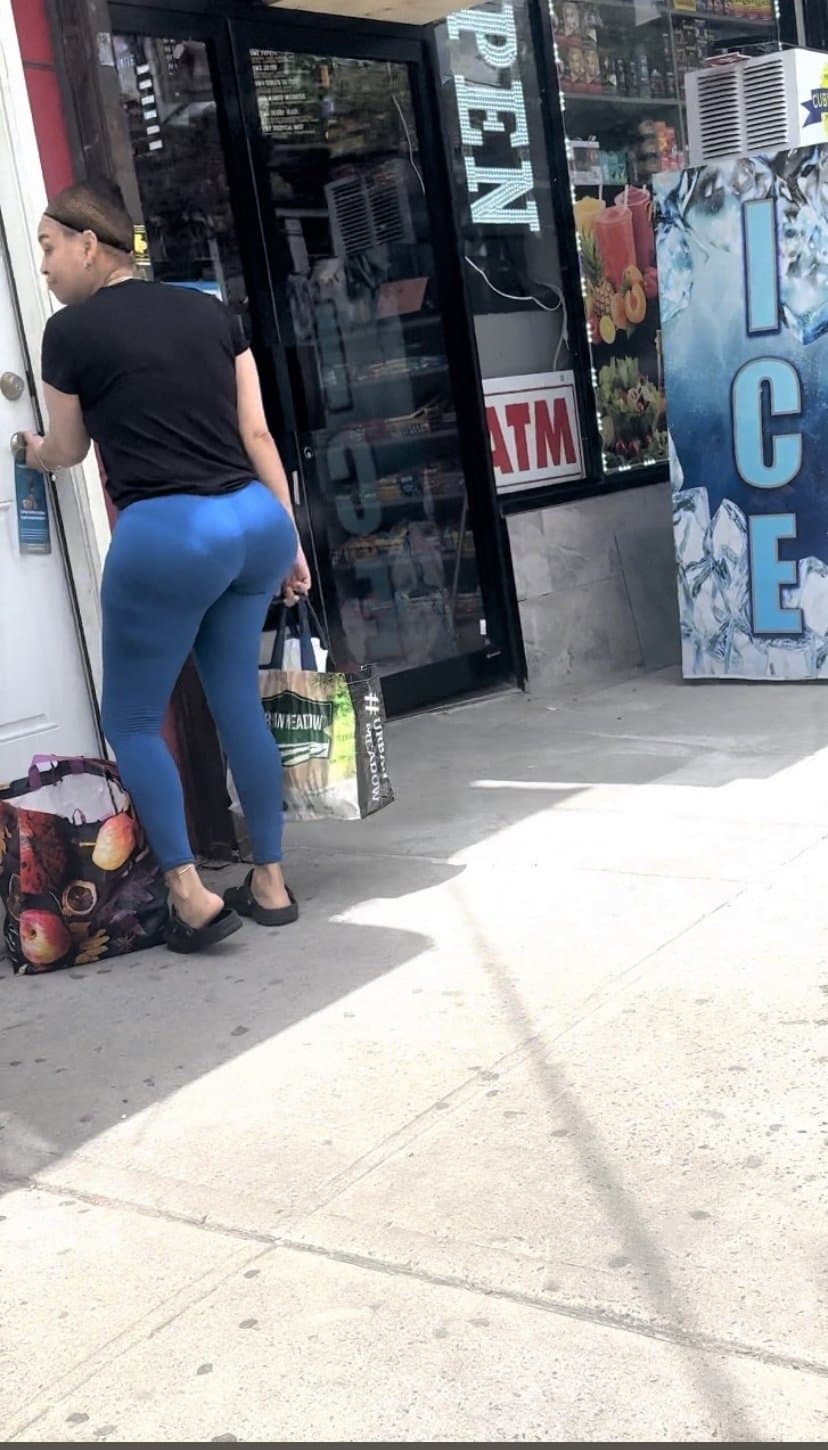 Click to view full size Big Booty Dominican Milf Fresh Out The Salon
