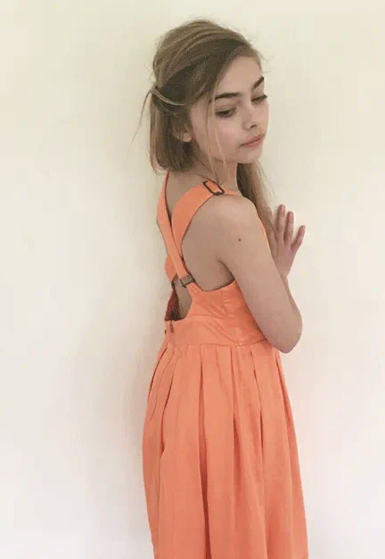 Harley Elise Chapman UK Model W/ clothes off