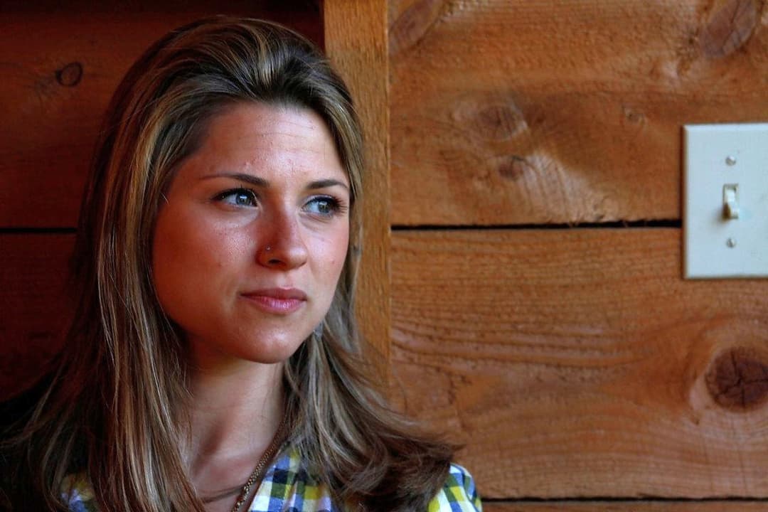 Sarra K, wife, actress,  yoga guru full frontal