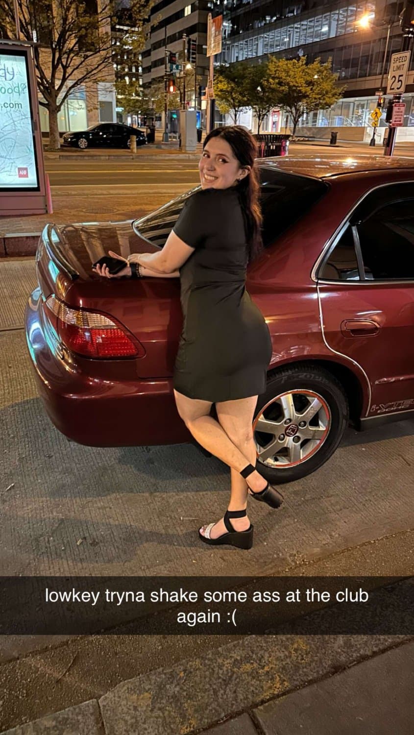 jxgxris SC show her this and ill send you all her nudes or she watches someone cum 100 times