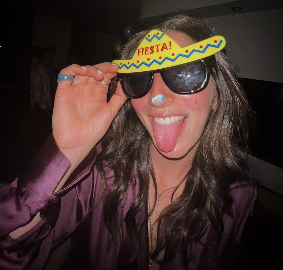 Click to view full size Cumming all over Jewish Slut Brenn