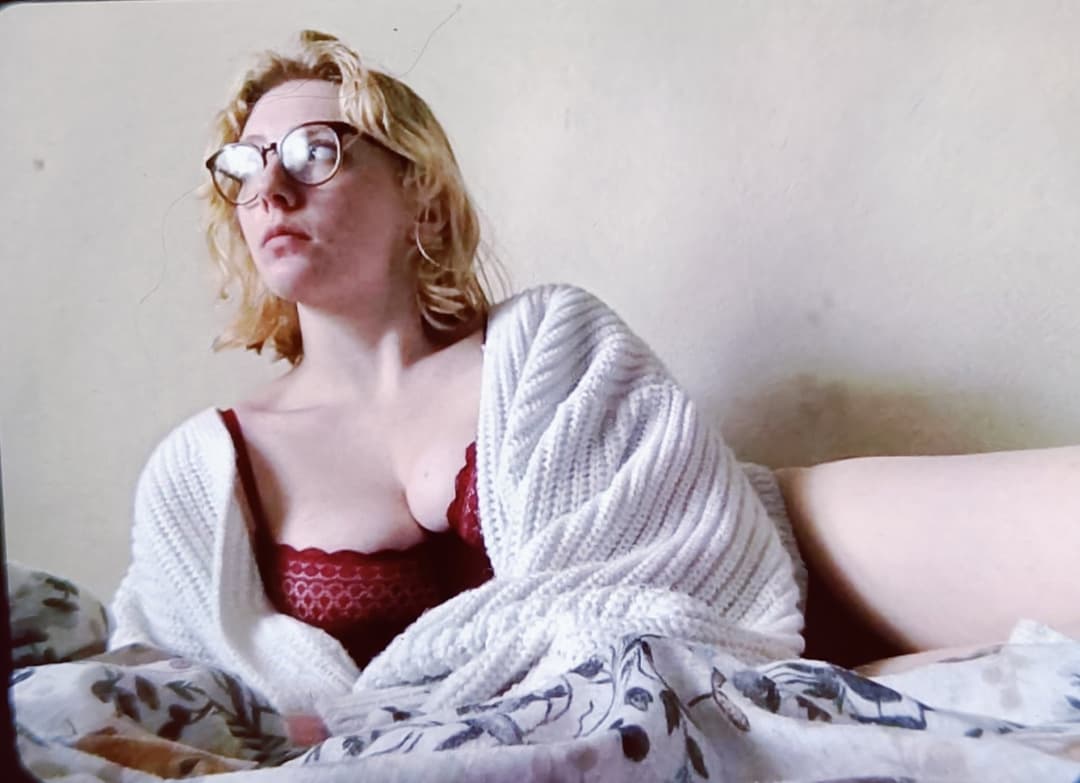 Louanne Welsh Slut loves to be seen