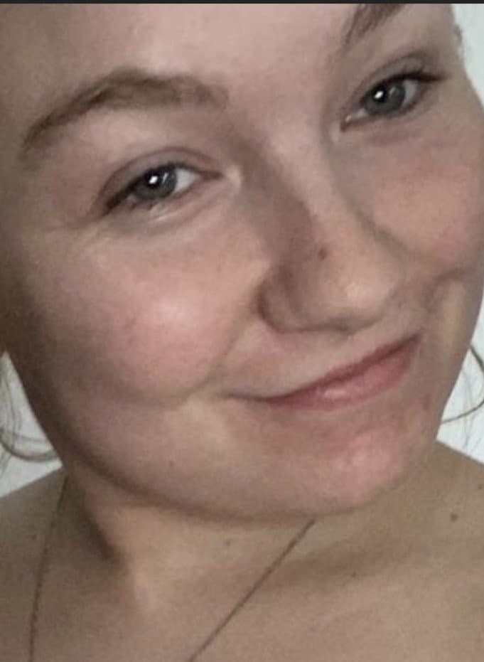 This whore has funny cum faces and a busted cunt