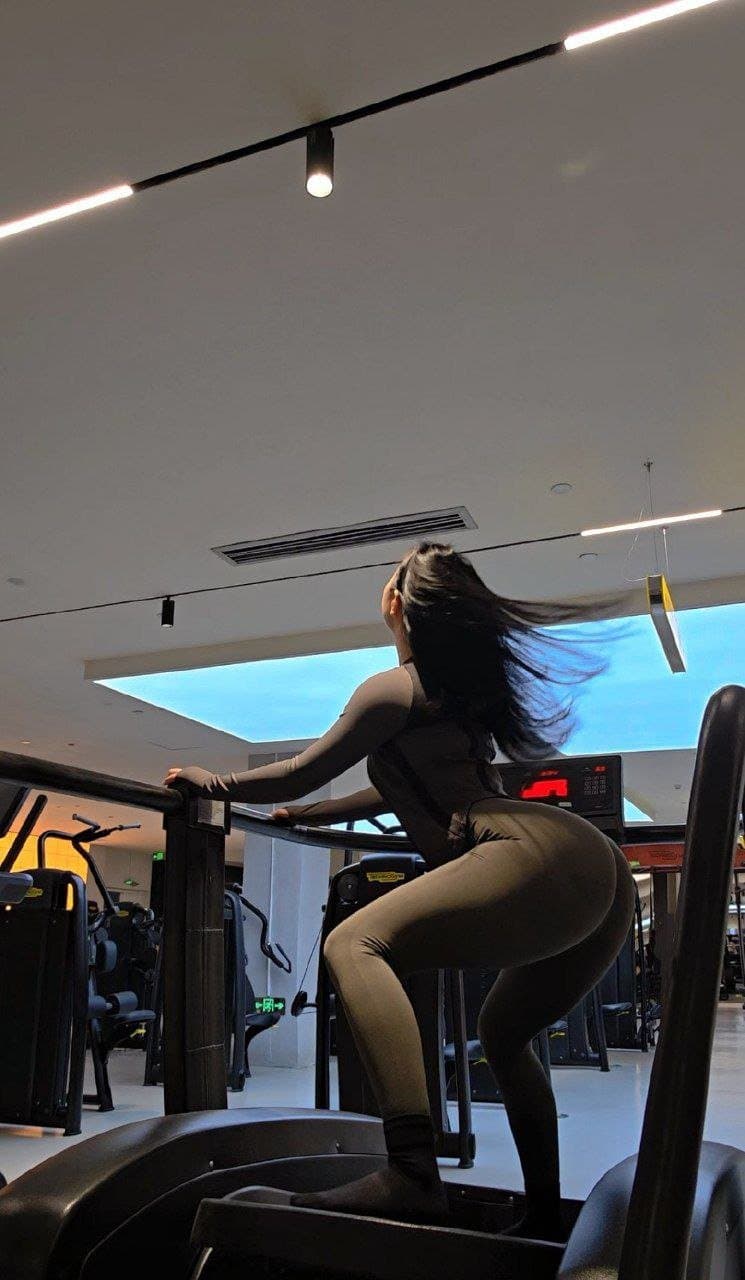 Click to view full size Qiao-nutts chinita culona (37)