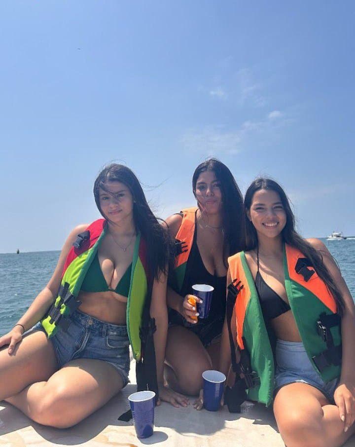 Ecuatorianas #4: Mafer y Paula