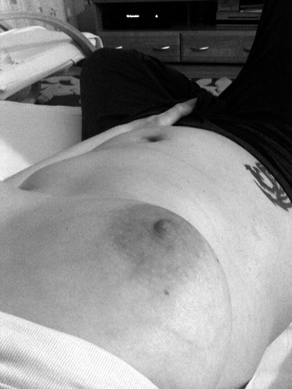 Pregnant Monika. Age: 39. Week 9