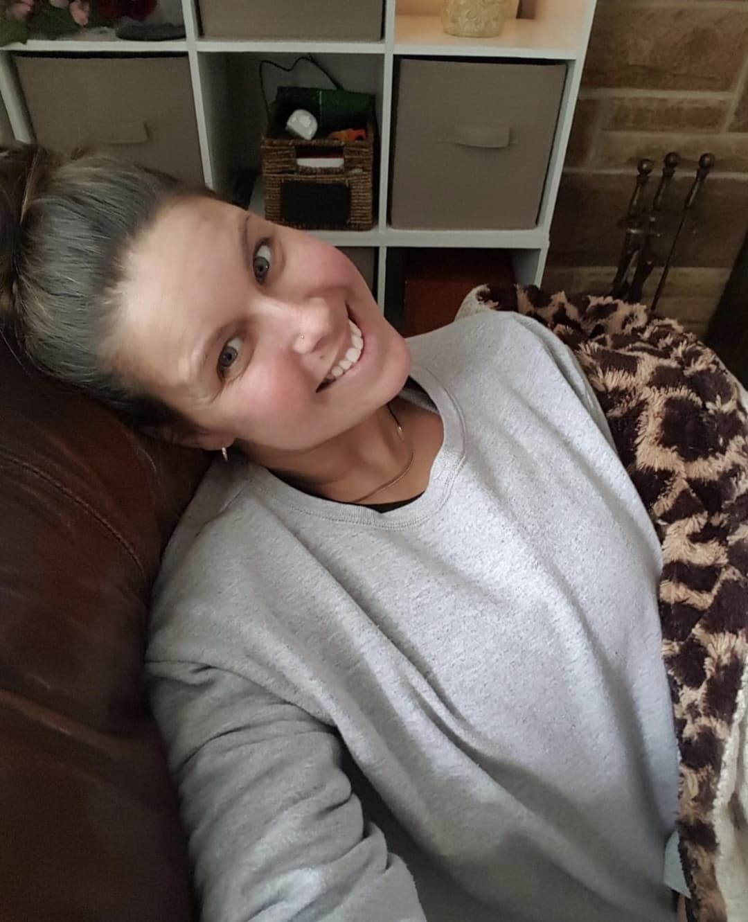 Had Sex with my mom friend. Don’t have a bank yet so she send u can send somethin & get video ;)