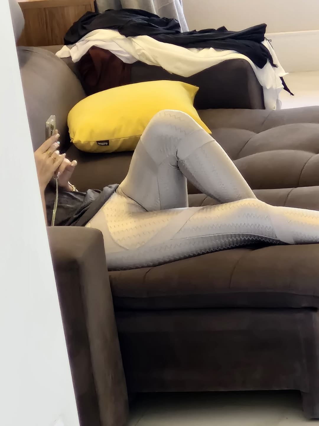 Coroa gostosa de leg bucetuda