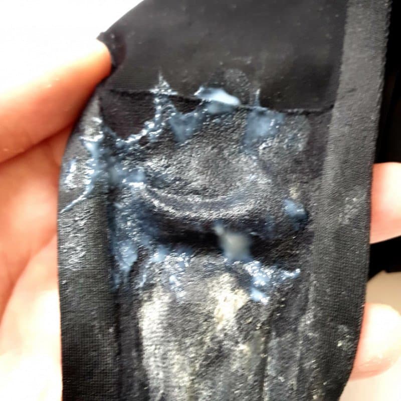 My sister and her creamy dirty panties. She just need some tribs and milk ??