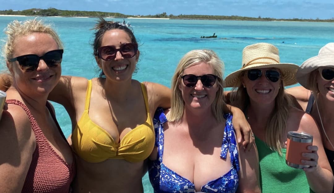 Random Mix (BBWs, obv, some SSBBW, some just a bit chubby... Is yours there? DM me for next time)