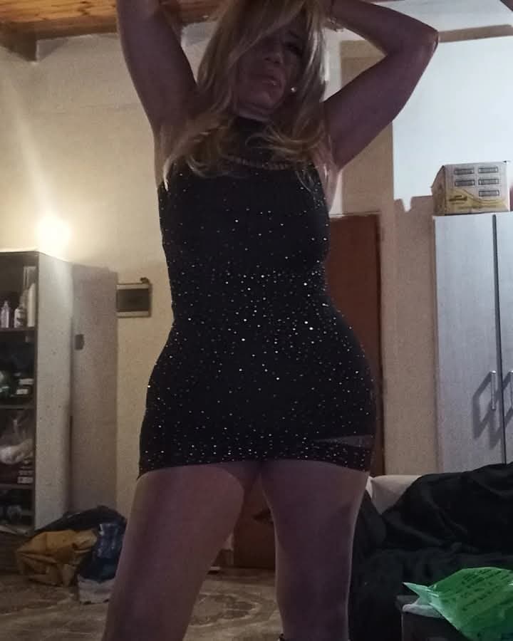 Fabi . Scataazza. Madura argentina. 29 videos con diferentes H. Trio y trio lésestá en @peporiles12