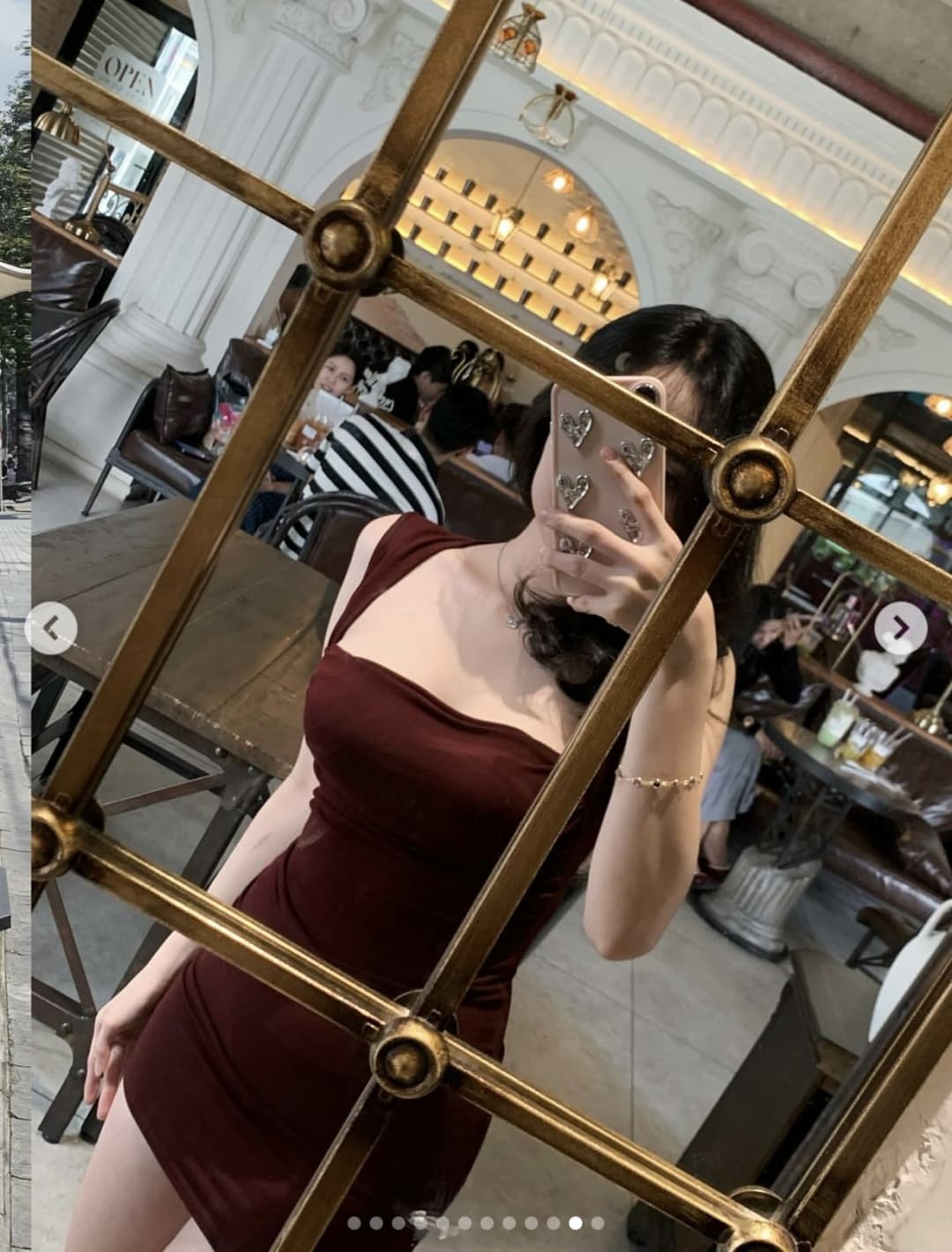 Chiều ae hết mik luôn lên ae 1 con bạn thân cực dâm,vì con này chuyên xem hentai ở nhà