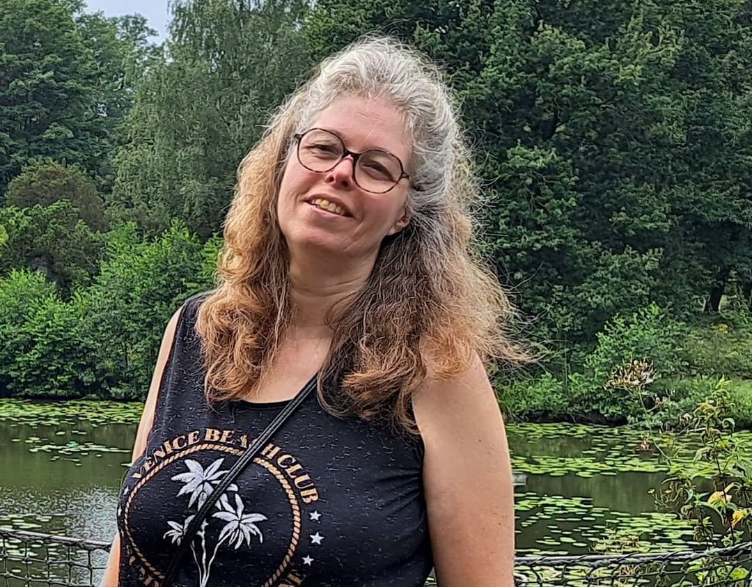 Johanna a married and cheating Dutch slut to use and fuck who loves gangbangs and cumdumps