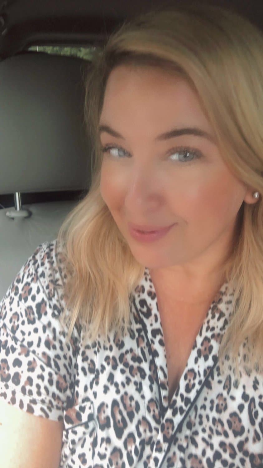 Friend fucks Kentucky wife Jennifer while she’s passed out drunk