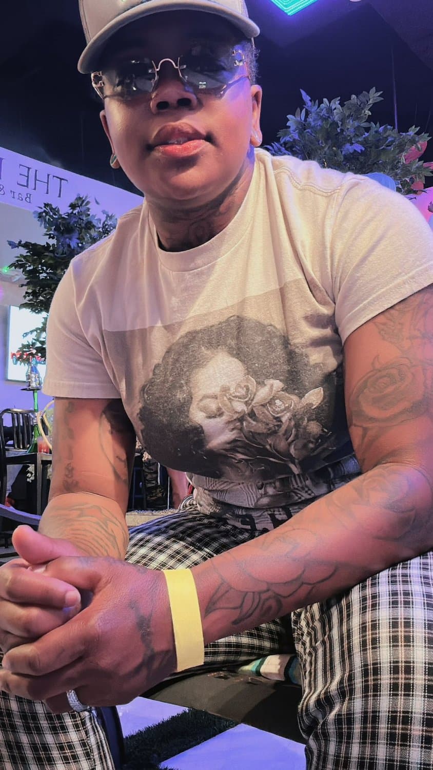 Ebony Dyke Stud Yungbull