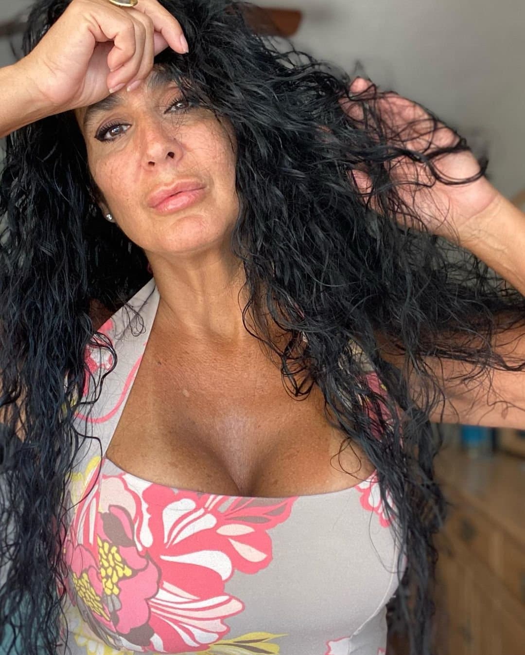 Milf with the best dick sucking lips