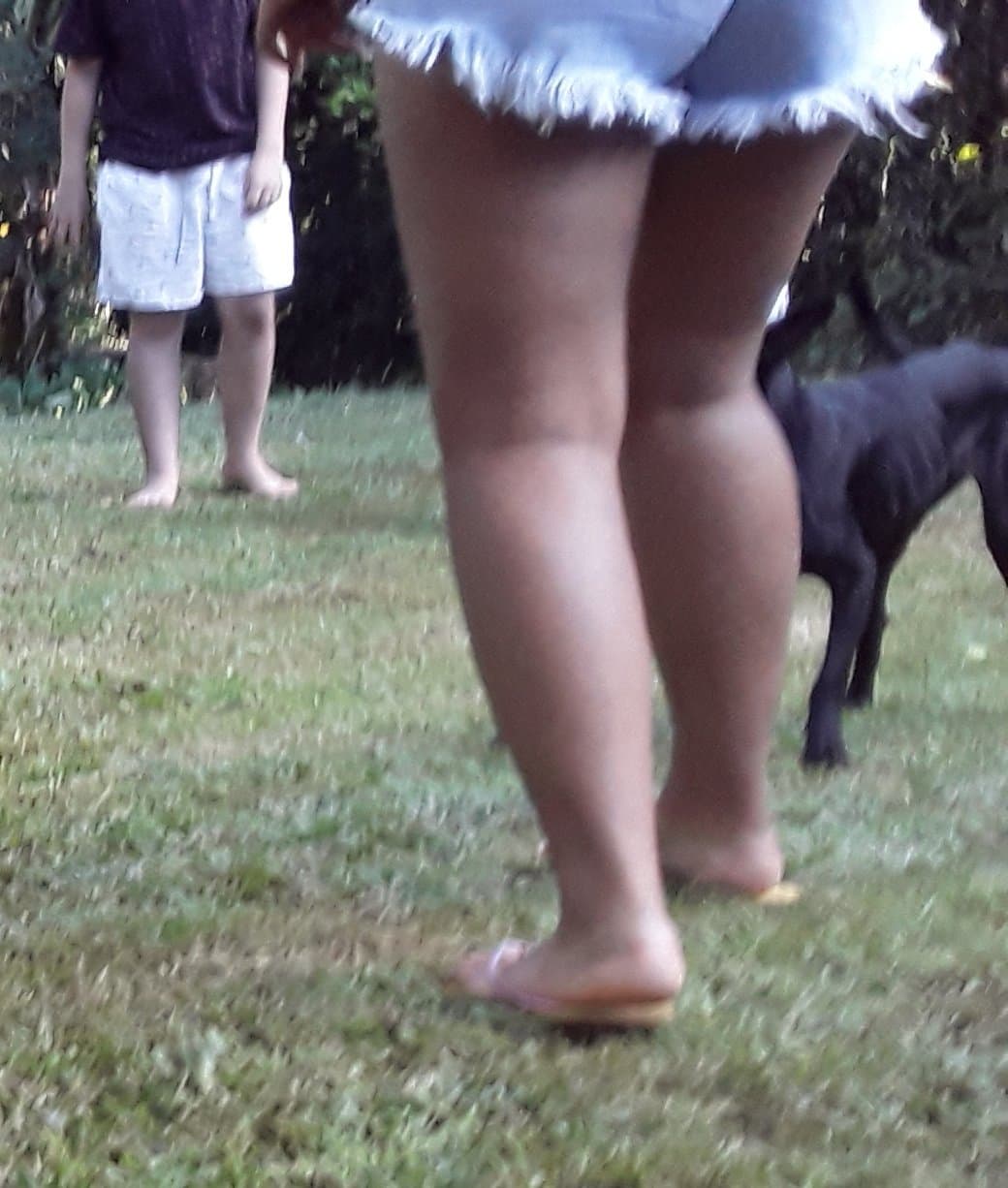 Morena Rabuda deliciosa com seu Shortinhos Safado