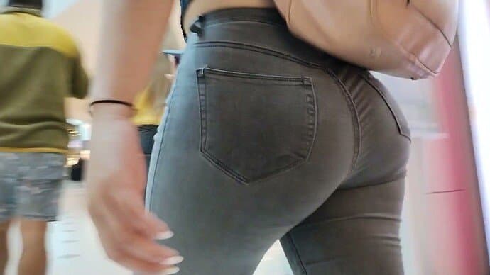 filmed fatt ass jeans girl