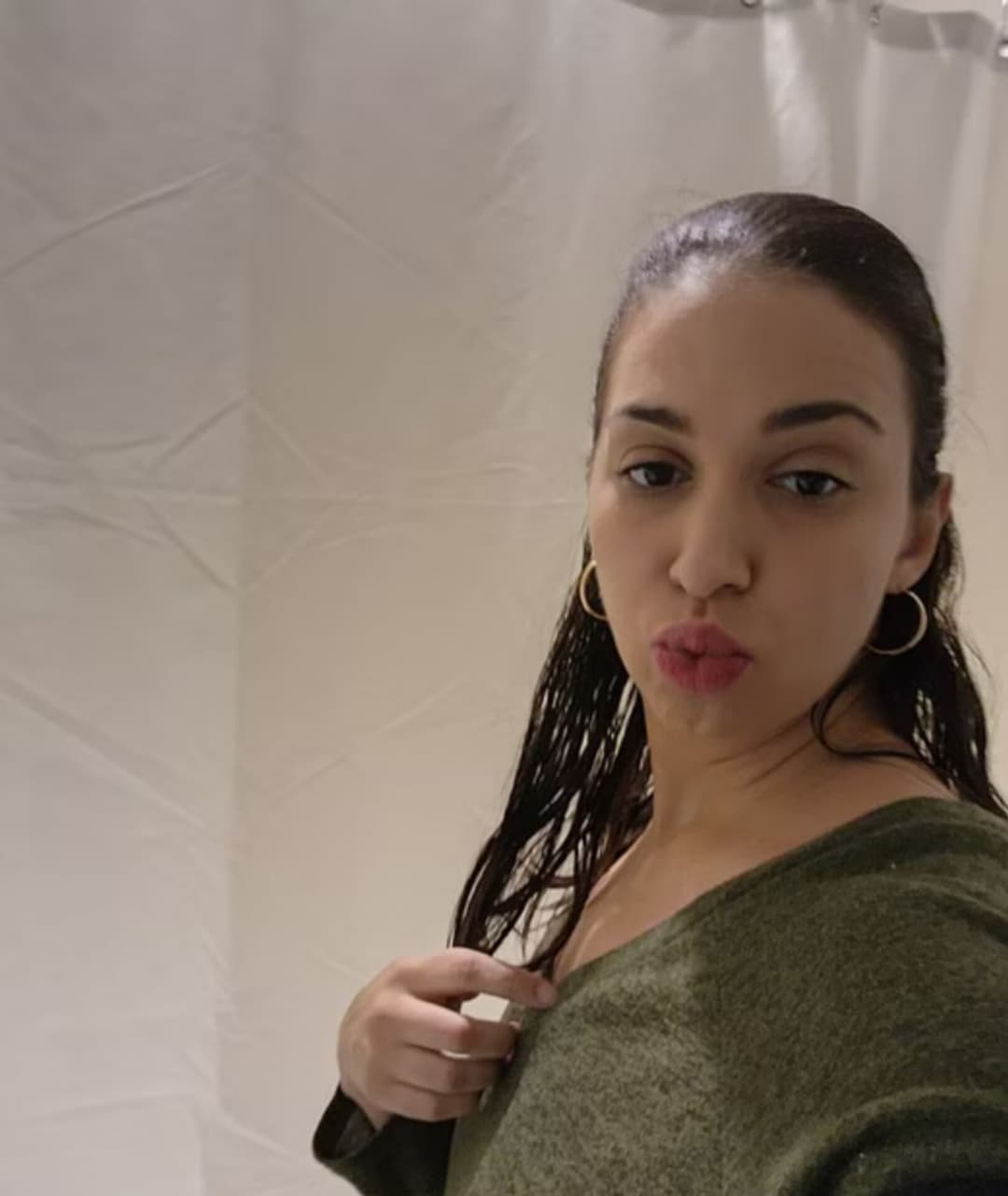 Desi Bae Middle Eastern Massage Therapist Whore