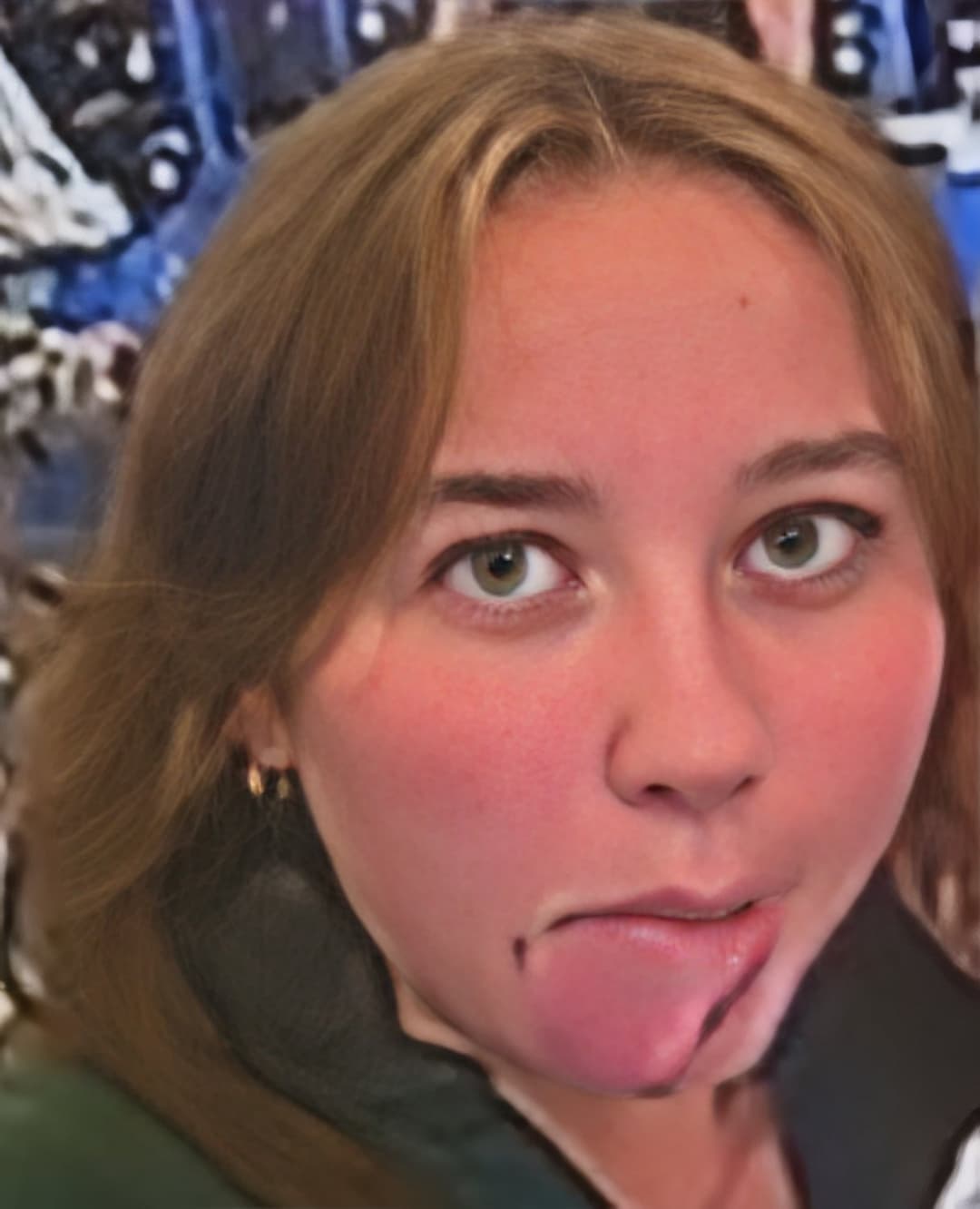 Extra photos of sis + zoomed in enhanced of face for cum tribs