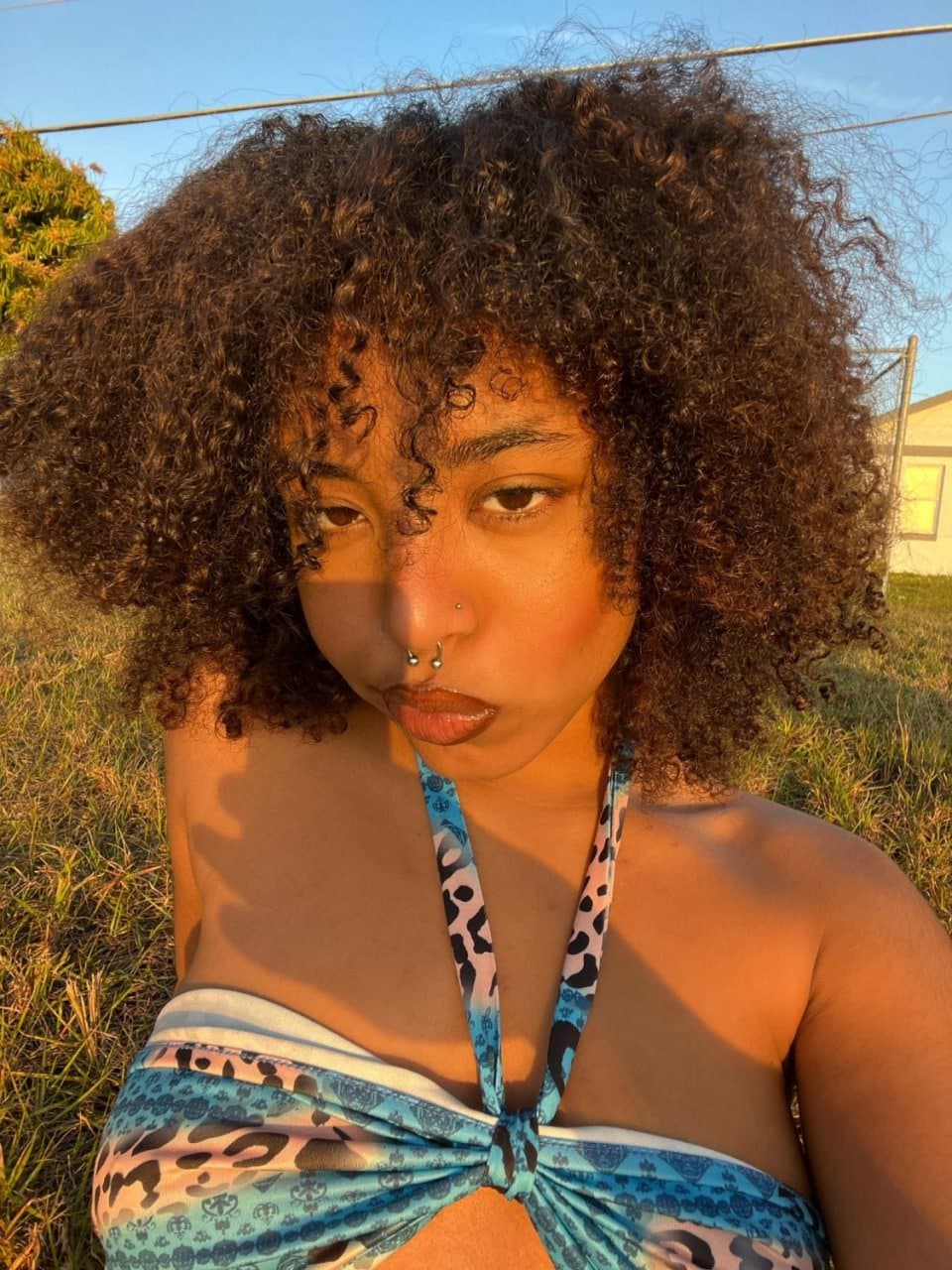 Moreninha vazada pelo ex caiu na net