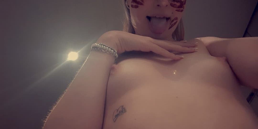 Sexy german webslut Karina