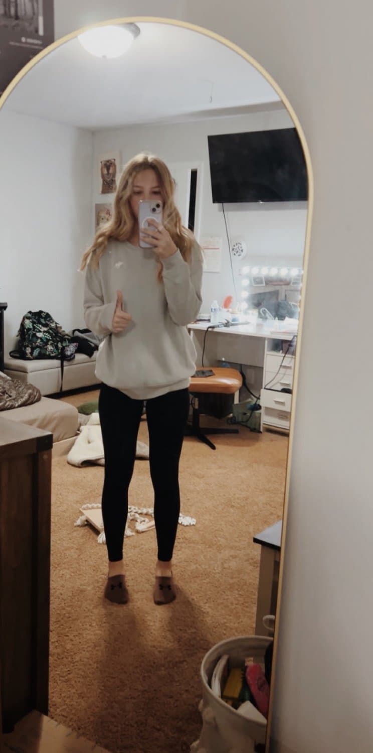 My slutty cousin and her sexy sister