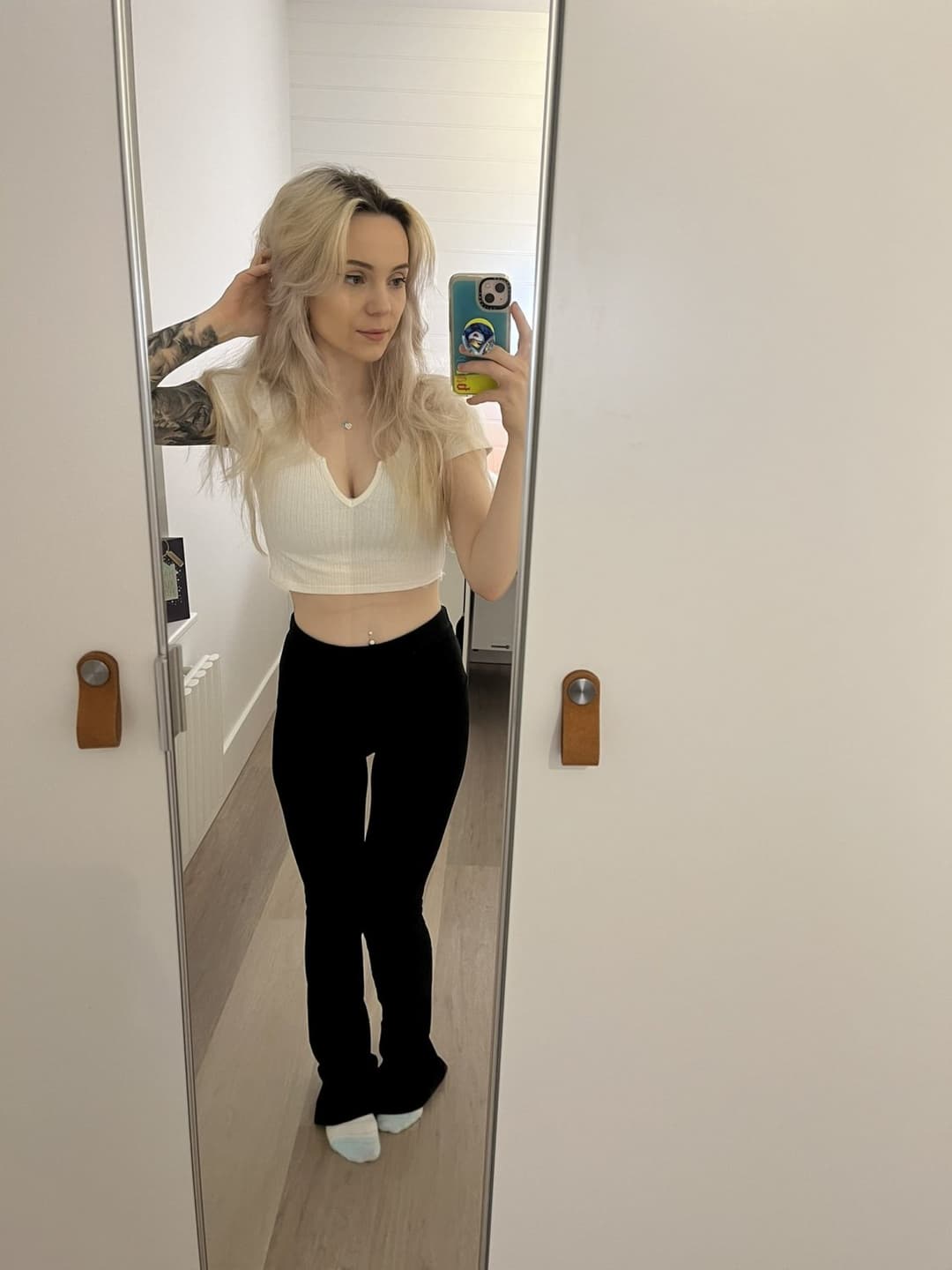 Click to view full size Hot Tiny Blonde Girl