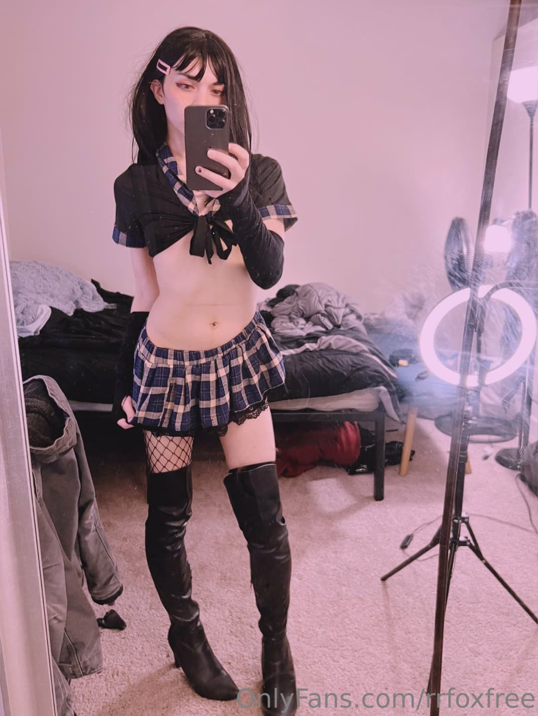 foxy femboy is a complete cum slut