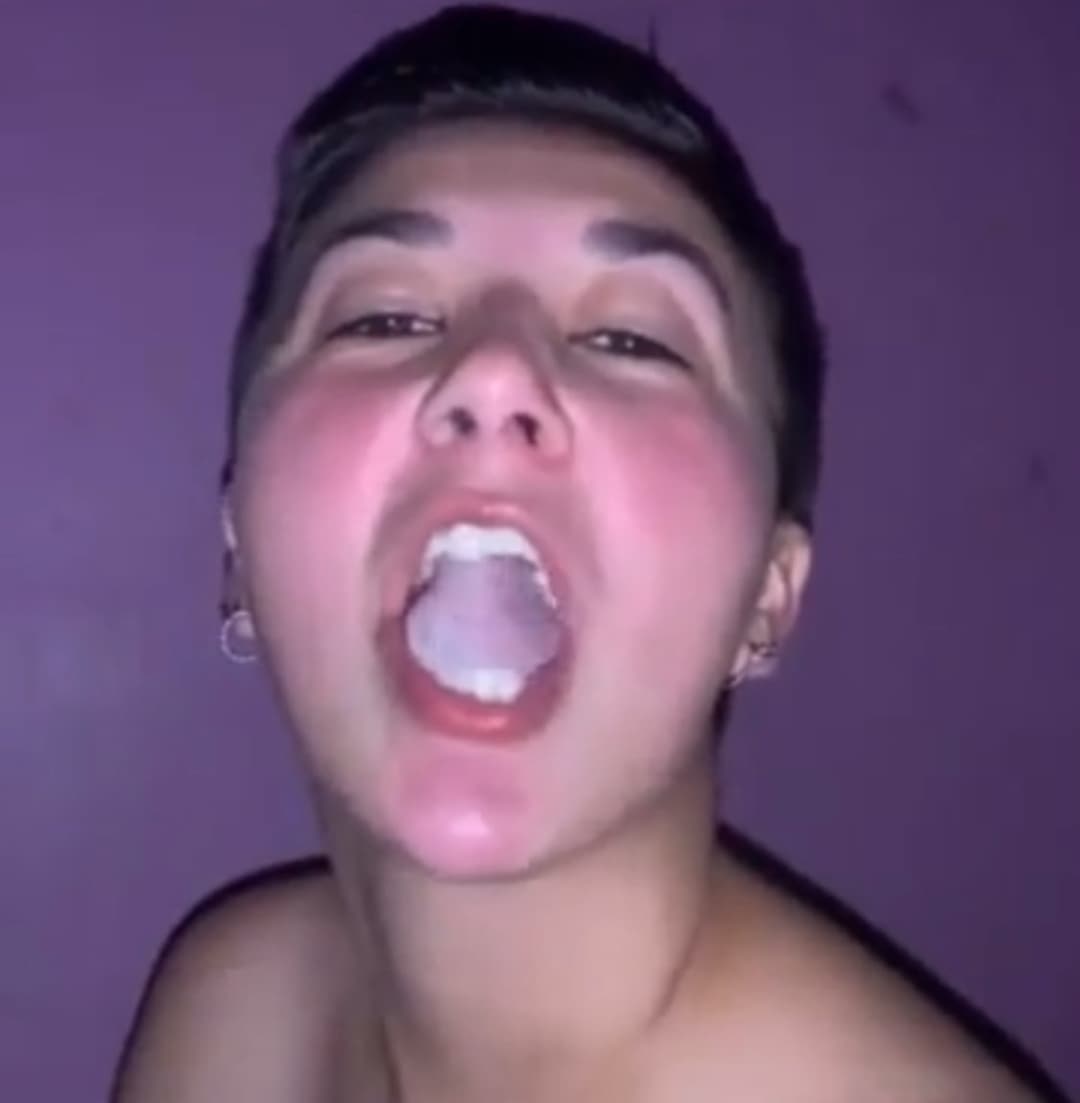 Lesbian Starts GH ThickCumNut Add iction