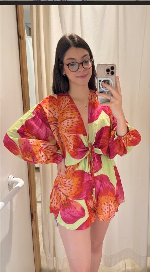 Alguém pra goza pra essa diva