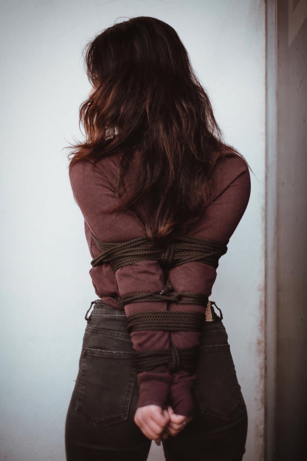 Julia BDSM Slut Likes To Get Tied Up