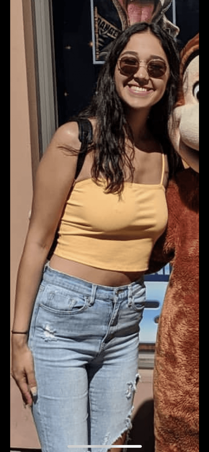 Click to view full size Big tit Latina Bella