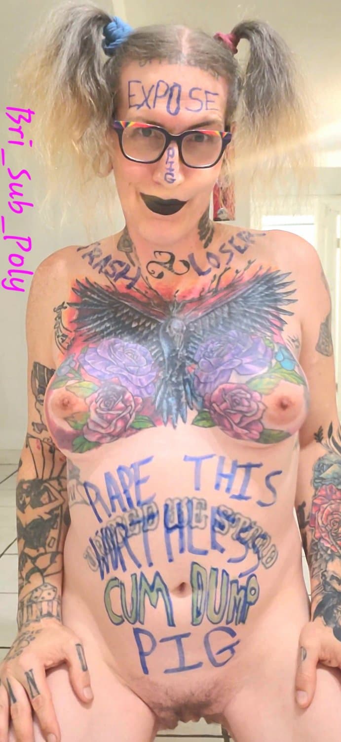 All the neighbours husbands sneak over before work to use the cumdump and give it a piss enema