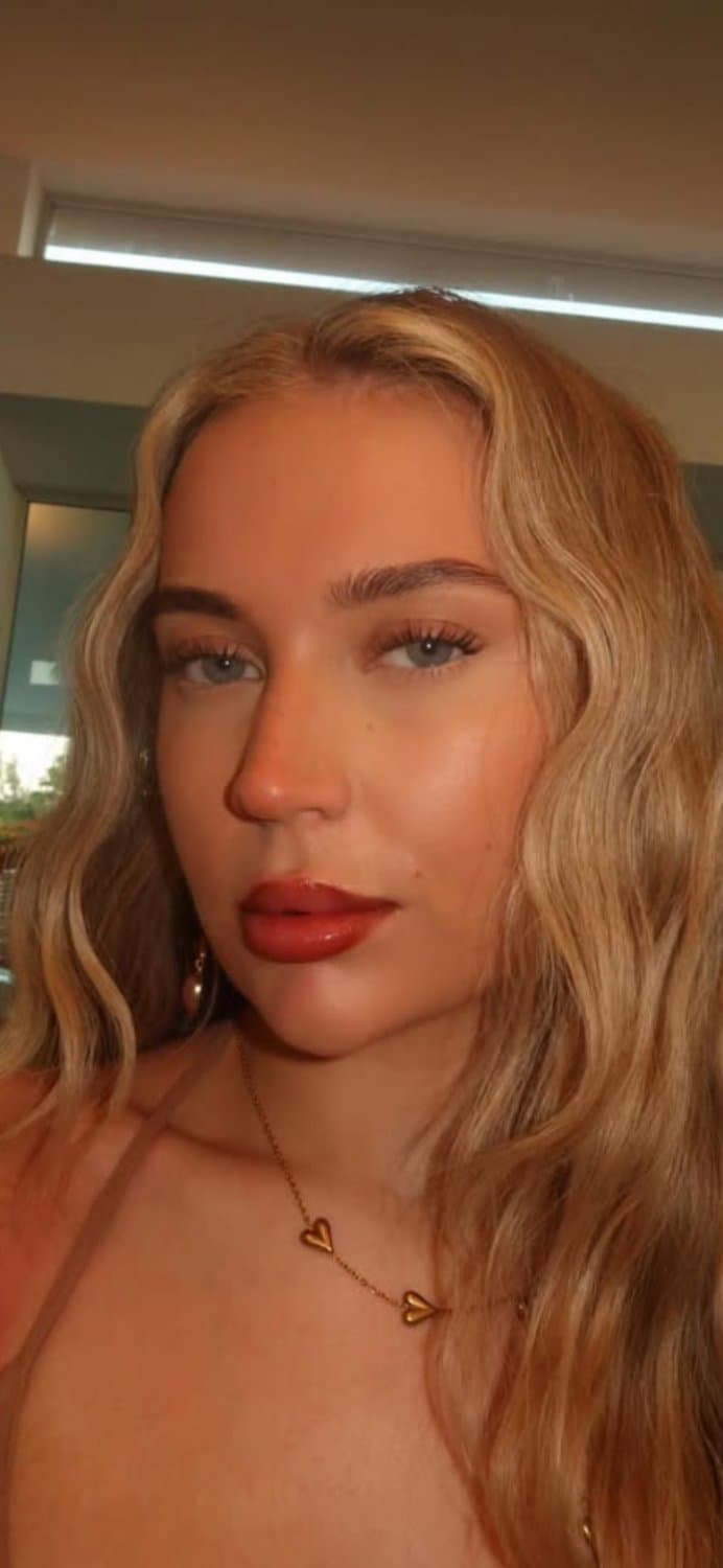 Blonde British sexy liverpool cum slut