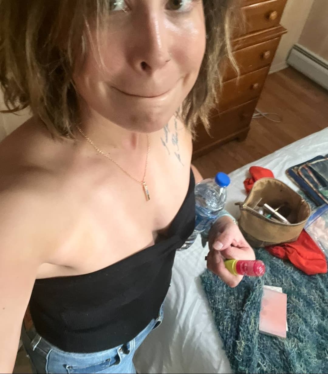 Slim Thick Fat Assed Brunette Milf