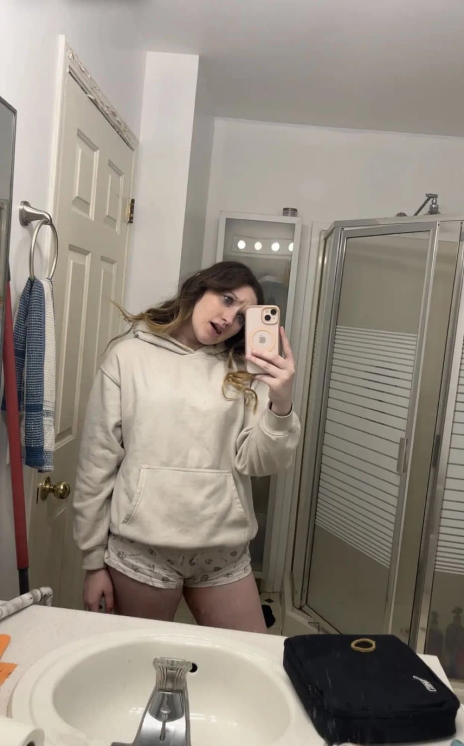 19yo Zuhkayda is hungry for some humiliation! @zuhkayda.starr