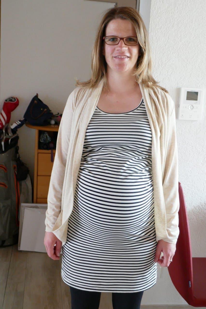 Click to view full size Stefanie Lenz, skiny housewife from Germany