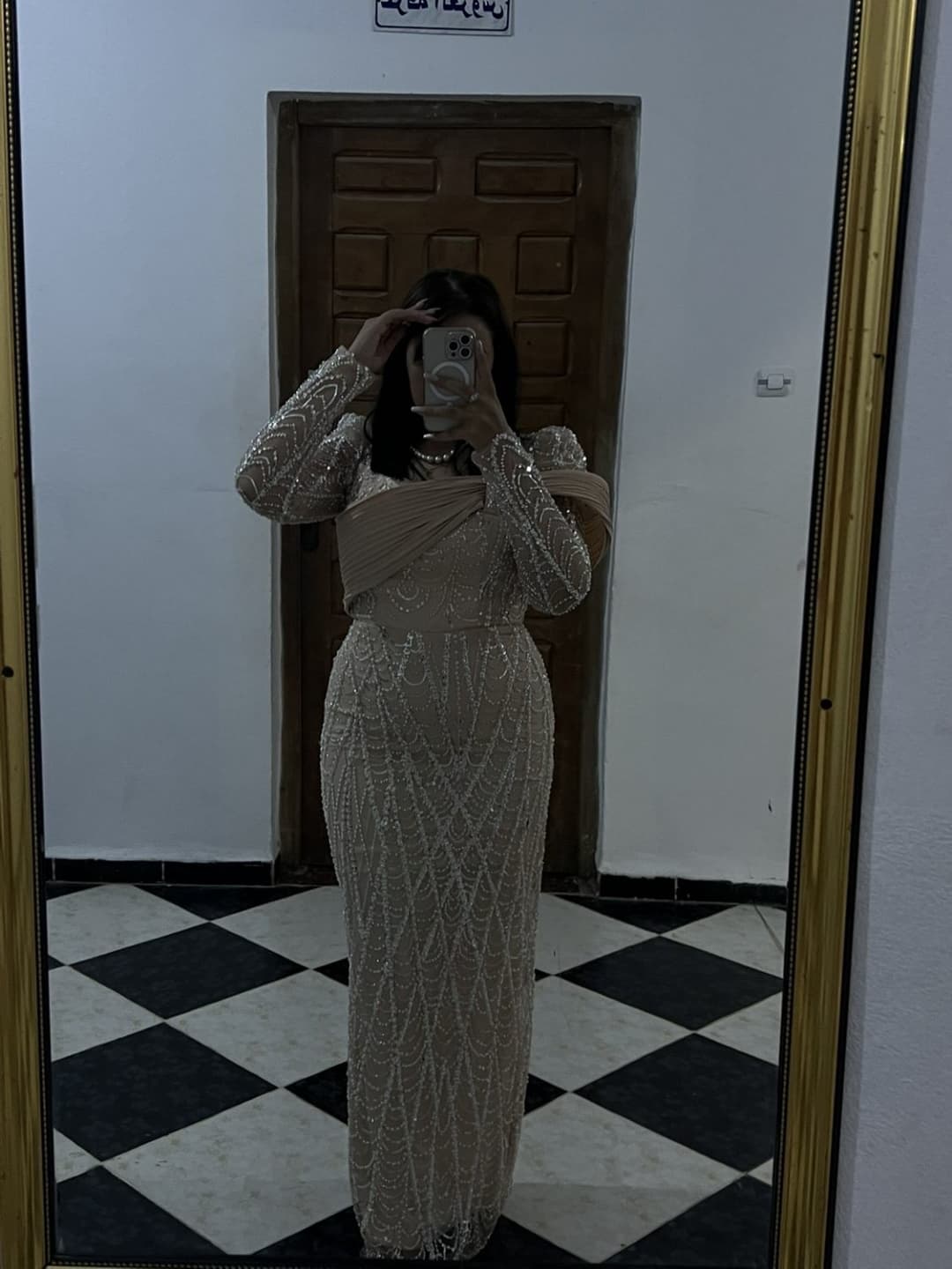 Teen Algerian hijab send nude sex