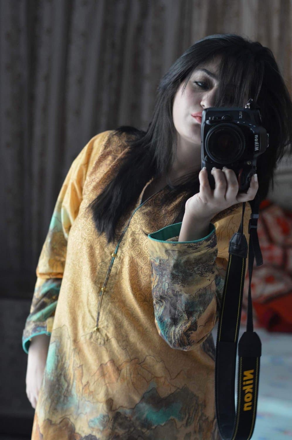 Click to view full size Pakistani girl sexy Resham gul Insta reshug1212 snap reshu121 num 03422278042