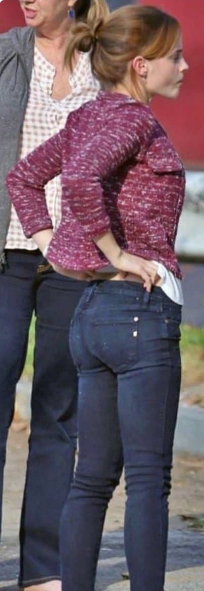 Emma Watson, cum to ass pics,wanna fuck her a hole so bad.