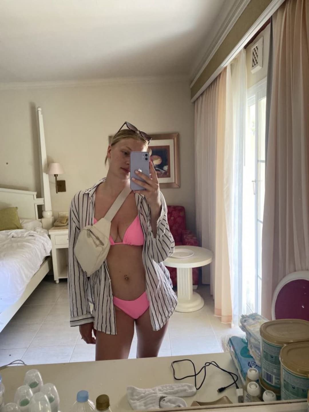 27yo MILF webslut Brooklyn E Albert Canada submitted herself!! To be famous and everywhere