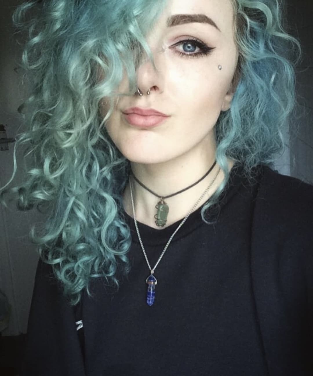 Hope nobody recognises this Welsh webslut, kik me on swdeg9 if you do