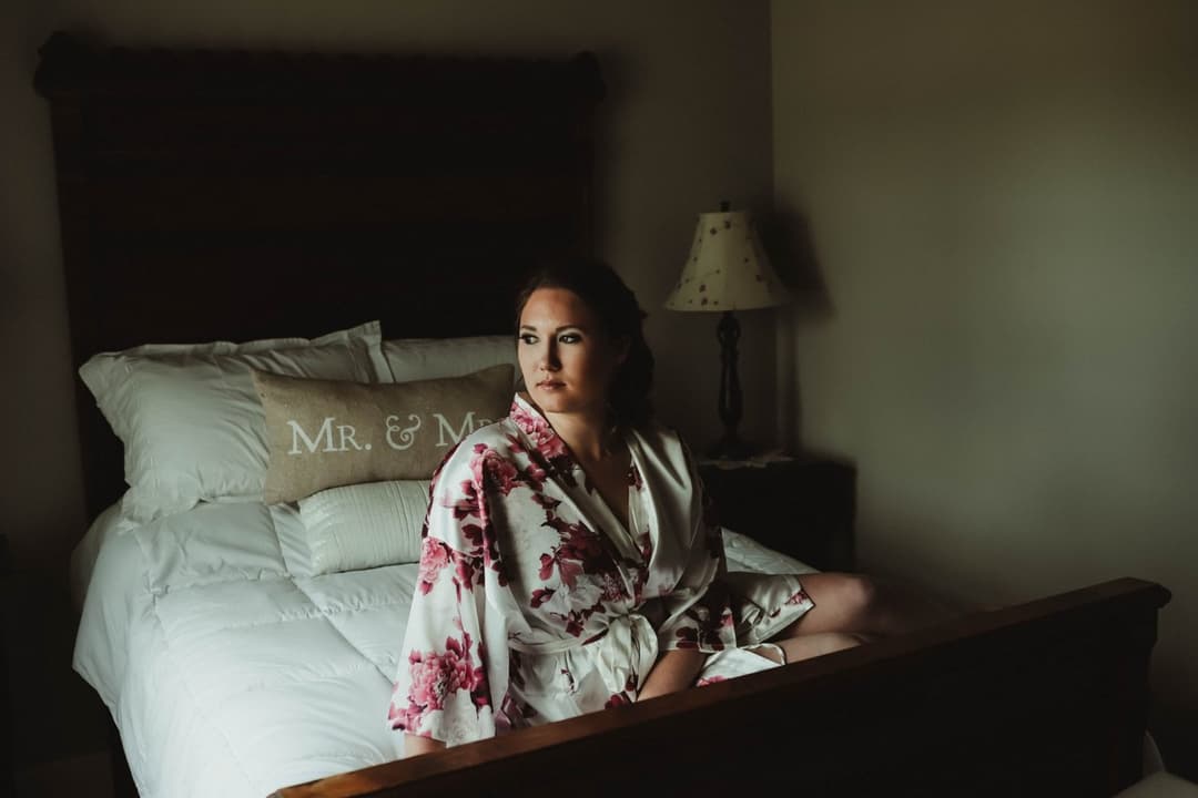 Big tit wife loves to play and show off